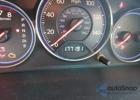 2005 Honda Civic Ex from USA, damaged, VIN 2HGES26775H618520